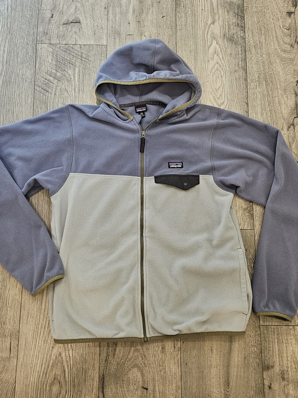 Patagonia Two-Tone Light Gray Hooded Lightweight Fleece Jacket Hoodie  Sz.16-18